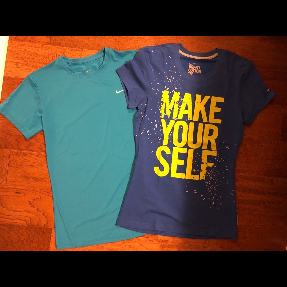 Nike workout tees